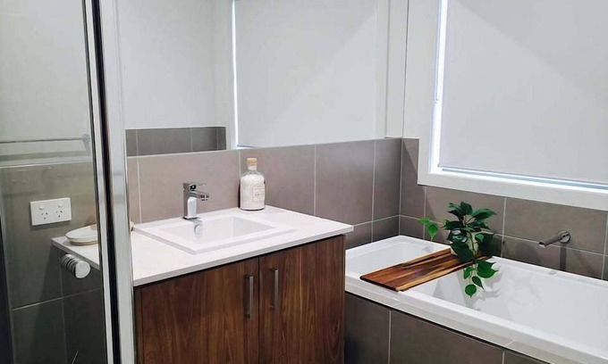 Nagambie House | Modern Comfort in the Heart of Nagambie