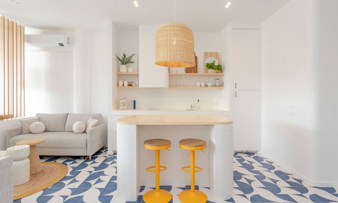 Porto de Mos Apartment | modern comfortable oceanfront studio in Lagos with WiFi, AC by ENDLESS SUN