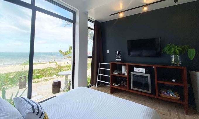 Balabag House | Modern Contemporary Boracay Beachfront Flat Station 2