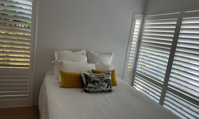 Cottesloe House | Modern Cottesloe Home Close To Beach & Napoleon Street
