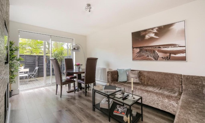 Westbourne Green Apartment | Modern Cozy apartment in Little Venice