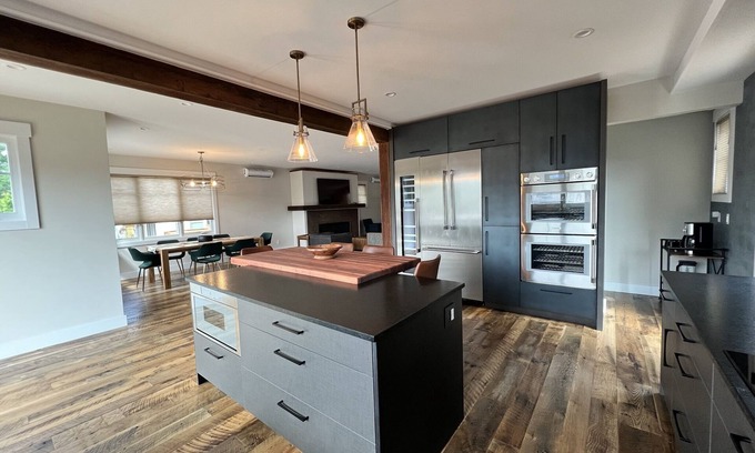 Whittier House | Modern Downtown Stunner