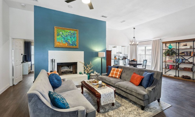 Fossil Creek House | Modern Farmhouse w/Fireplace & Firepit, Game Room, Large Yard, Pet Friendly!
