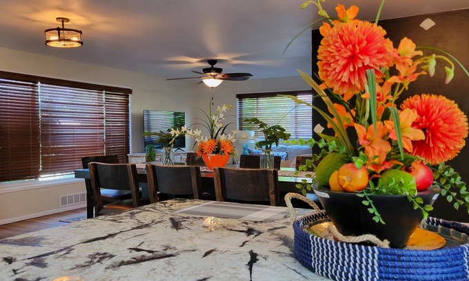 Nob Hill House | Modern, Fully Stocked, Nob Hill Home