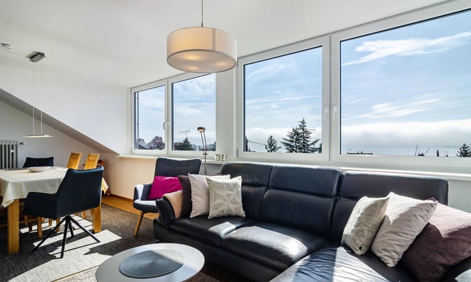 Meersburg Apartment | Modern holiday apartment with lake and Alpine views, Wi-Fi and balcony