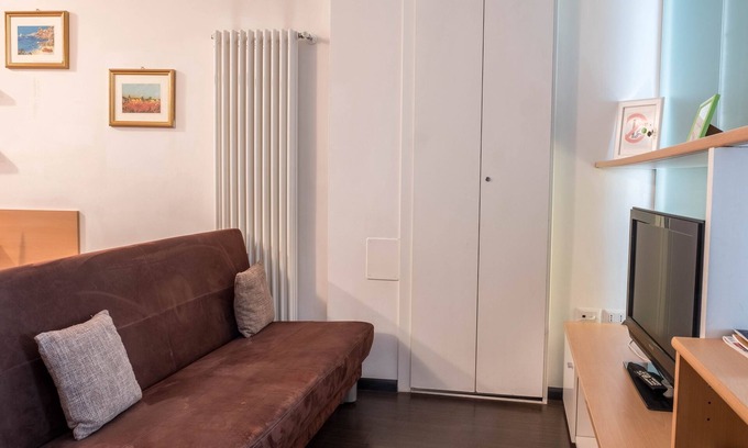 Centro - Piani - Rencio Apartment | Modern Holiday Apartment "Bolzano" with Wi-Fi and Air Conditioning