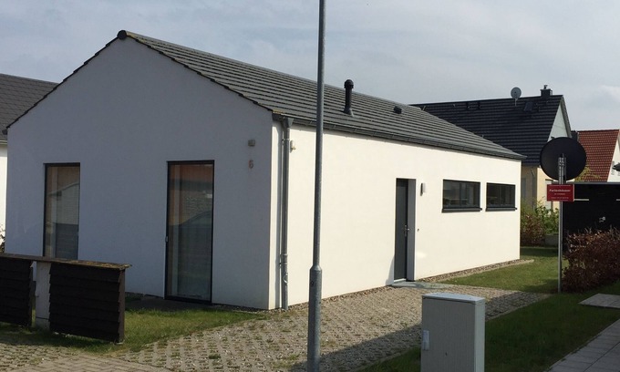 Zierow House | Modern holiday home on approx. 300 m² of land directly in the Wismarbucht/Baltic Sea
