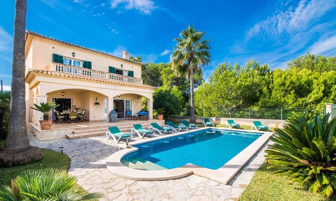 Alcudia Ski Chalet | Modern House with sea view Casa Didi in Alcudia