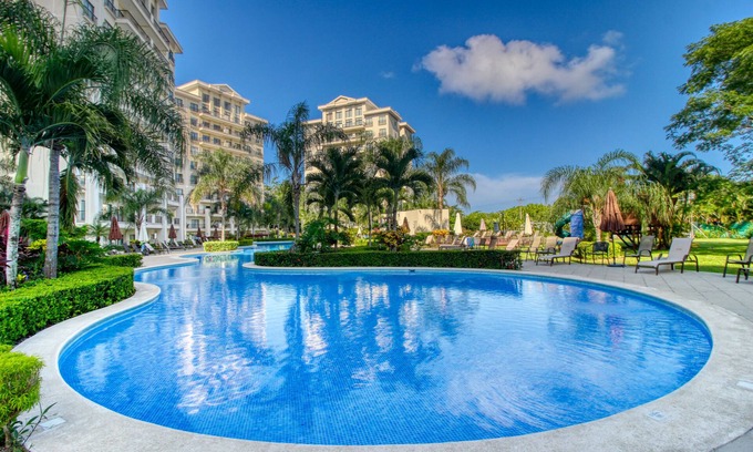 Barrio Santa Lucia Apartment | Modern Jaco Bay condo w/amazing ocean view and shared pool - close to the beach