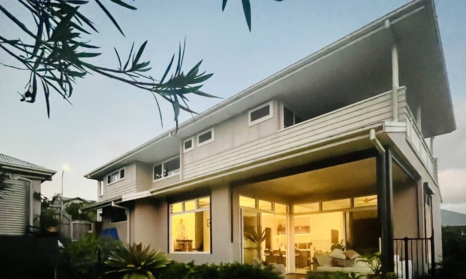 Bangalow Other | Modern Jungle Home in Heritage village 15 min to beaches