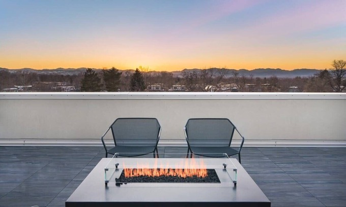 Berkeley Condo | Modern & Luxurious Apt in Prime Denver Location!