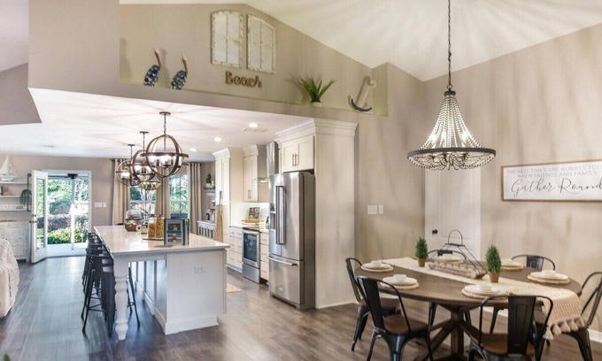 Fort Walton Beach - Destin House | Modern Luxury! Gated Beach with LSV and Swim Spa
