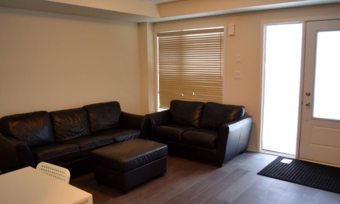 Courtice Villa | Modern luxury Home