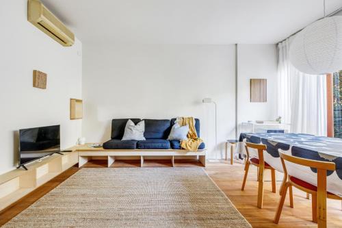 Toorak Apartment | Modern Nomads Como Park Toorak Serene Getaway