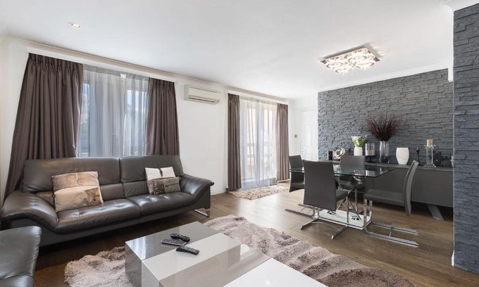 Maida Vale Apartment | Modern Oasis Kilburn Apartment