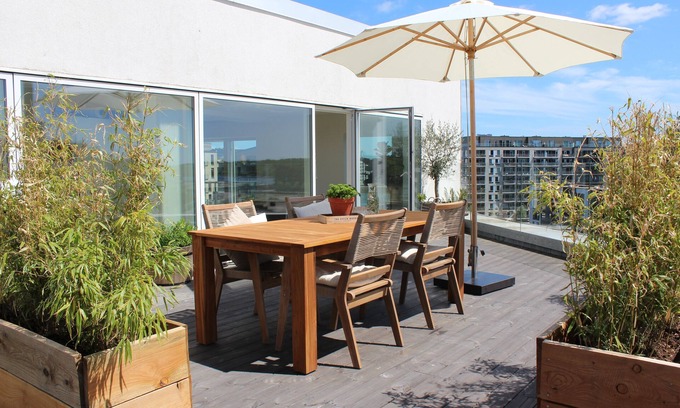 Vesterbro Condo | Modern penthouse w. canal view and private rooftop terrace, 10min to city center
