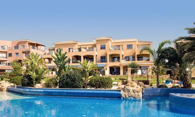 Paphos Apartment | Modern pool facing apartment in popular Limnaria Gardens
