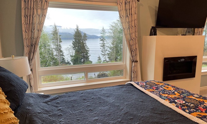 Ketchikan House | Modern Stay With an Alaskan Ocean View