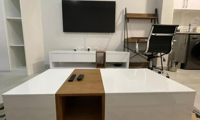 Gaborone Apartment | Modern Studio Apartment - H103