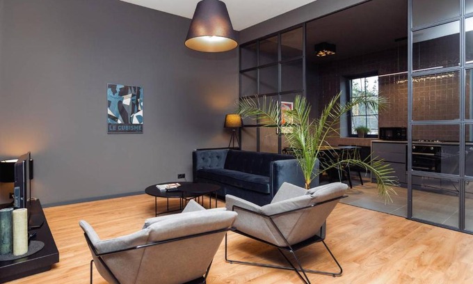 mtatsminda Apartment | Modern&Stylish 2BR apartment on Rustaveli Avenue