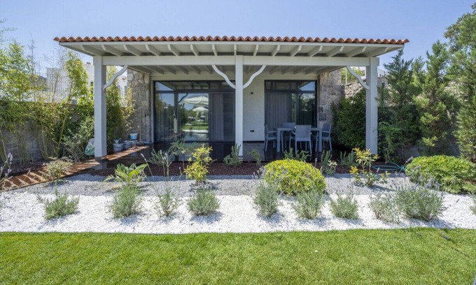 Gundogan House | Modern Suite Close to Beach in Bodrum