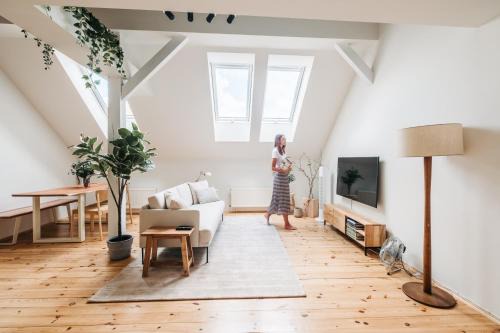 Prague 2 Apartment | Modern Sunlit Loft with A/C in Prime Location
