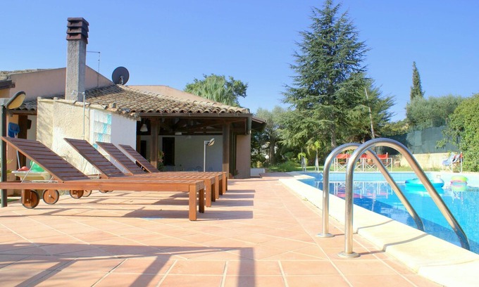 Caltagirone Villa | Modern Villa in Caltagirone Italy with Private Pool