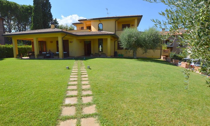 Fratta Villa | Modern Villa in Marsciano Perugia with Private Pool