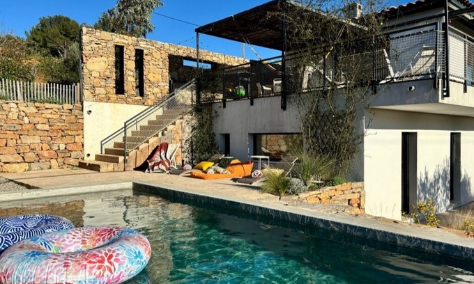 Carnoules Villa | Modern villa with pool in the heart of Provence, 30 minutes from the beaches