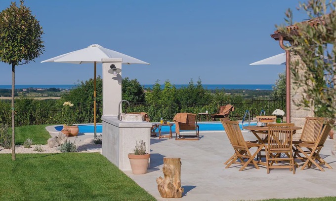 Vardica Villa | Modern villa with private pool near Umag