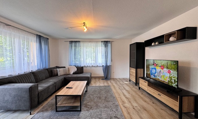 Ueberlingen Apartment | Moderne Ferienwohnung in Überlingen, Bonndorf Haustierfreundlich, Perfekt fü