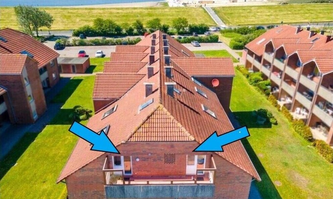 Norddeich Apartment | Moderne Ferienwohnung in Direkter Deichlage in Norddeich. 2 Personen + Kleinkind