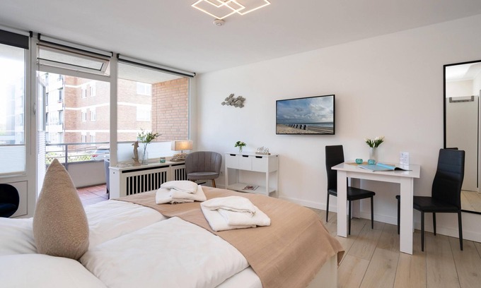 List Apartment | Modernes App. mit Balkon, Meerblick, Pkw-stellplatz, Wlan. Haustiere Erlaubt