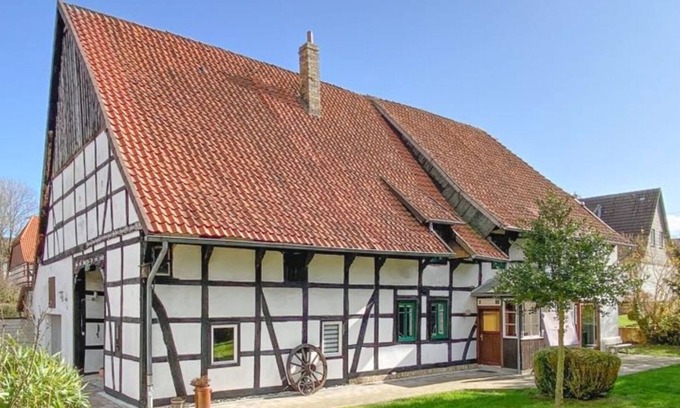 Region Hannover District House | Modernes Fachwerkhaus mit 5 Schlafzimmern, 2 Badezimmer, Sauna, Kamin und Garten