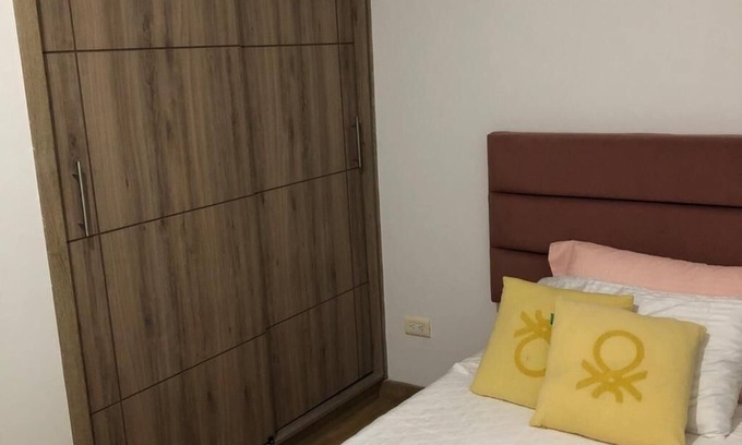 Cali Apartment | Moderno apartamento al oeste de Cali, en conjunto cerrado, vigilancia y piscina