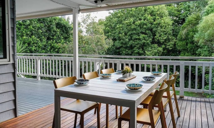 Moffat Beach House | Moffat Beach Gem - Steps to Surf, Trails & Cafes