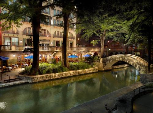 Downtown San Antonio Hotel | Mokara Hotel & Spa