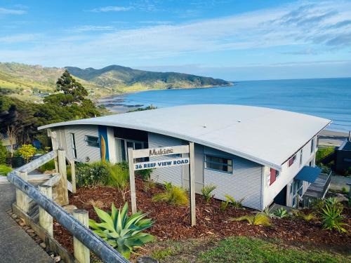 Ahipara Apartment | Mokorau Apartments - The Mukies