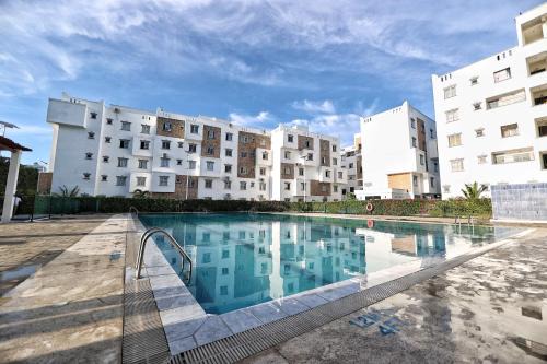 Manyimbo Apartment | Mombasa 2 BRM Modern Apartment Buxton Point