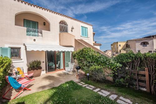 Porto San Paolo Apartment | Mono Le Vele 700m From The Beach - Happy Rentals