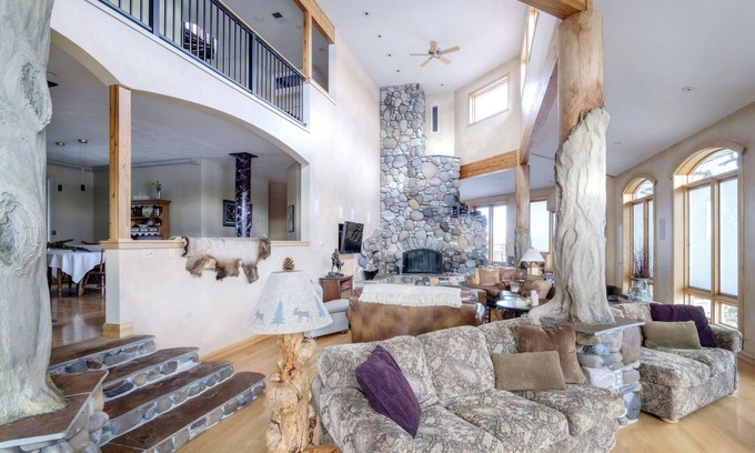 Three Forks House | Montana Ranch on the Jefferson River!