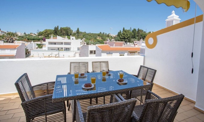 Carvoeiro House | Monte Dourado apartment in heart of Carvoeiro