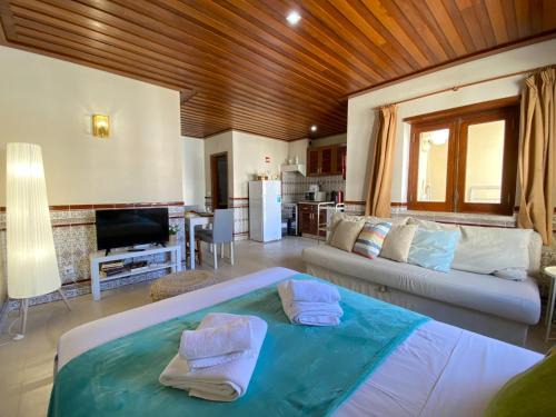 Vila Real Santo Antonio Apartment | Monte Gordo Beach 1 by Homing