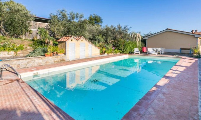 Rietine House | Montechioccioli by Interhome