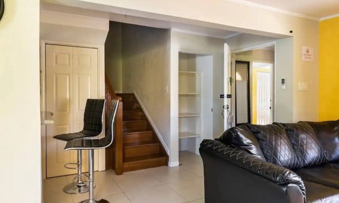 Montego Bay House | Montego Bay Three-Bedroom Townhouse Near Beach With Pool & Free Airport Shuttle