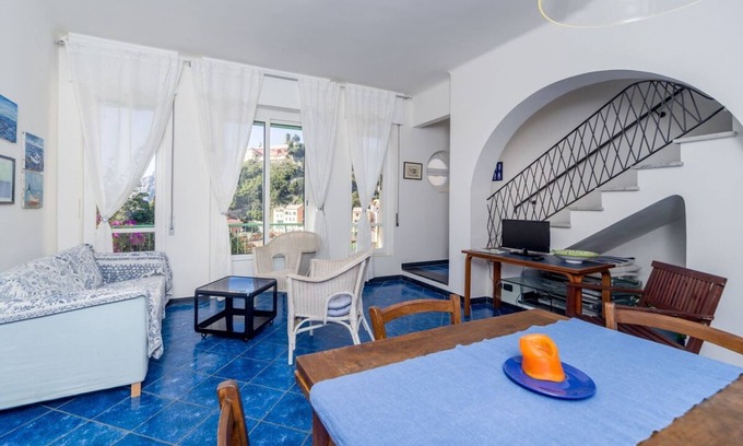 Borgo Antico Apartment | MONTEROSSO OT 16 Servano Villa