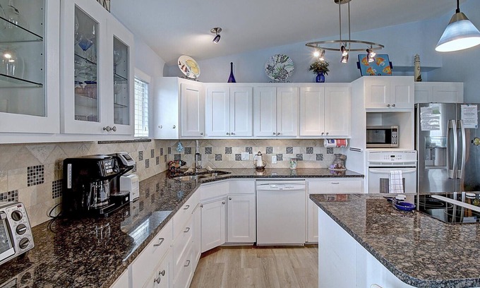 Leeward Sands House | Monthly rates! Perfect Port Aransas Escape! Game Room & Pet Friendly