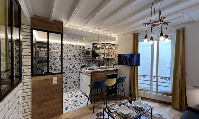 Montmartre Apartment | Montmartre Sacré Cœur - 3 frères