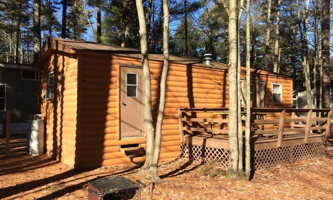 Moody Resort | Moody Beach Camping Resort 38 ft. Park Model 7
