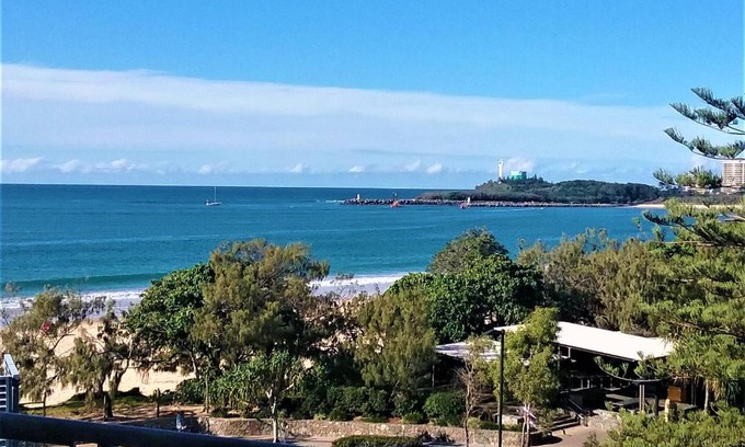 Mooloolaba Apartment | Mooloolaba Beachfront Apartment in Sandcastles